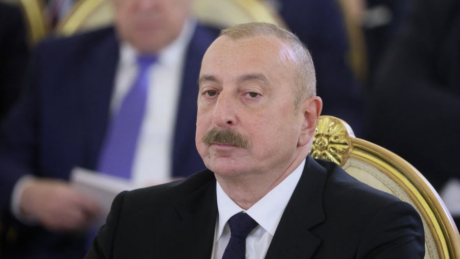 Accord de paix: l'Azerbaïdjan exhorte l'Arménie à accepter ses \