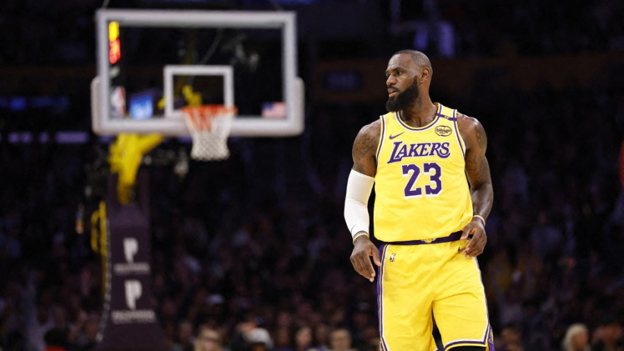 NBA: Wembanyama brille, Cleveland domine les Lakers