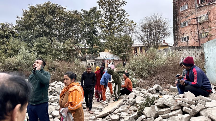 Chine: un puissant séisme fait au moins 126 morts au Tibet