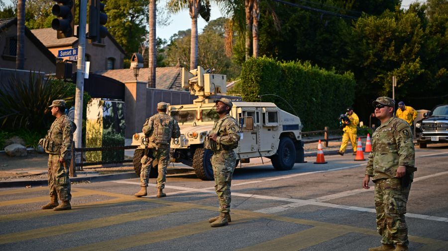 Los Angeles: des sinistrés des incendies confrontés à la crise du logement