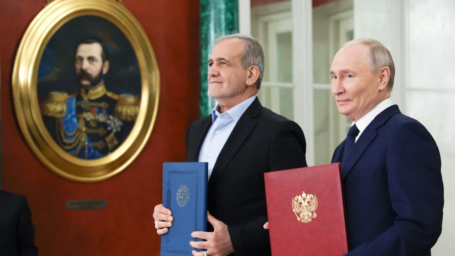 La Russie et l'Iran renforcent leur alliance avec un nouveau pacte stratégique