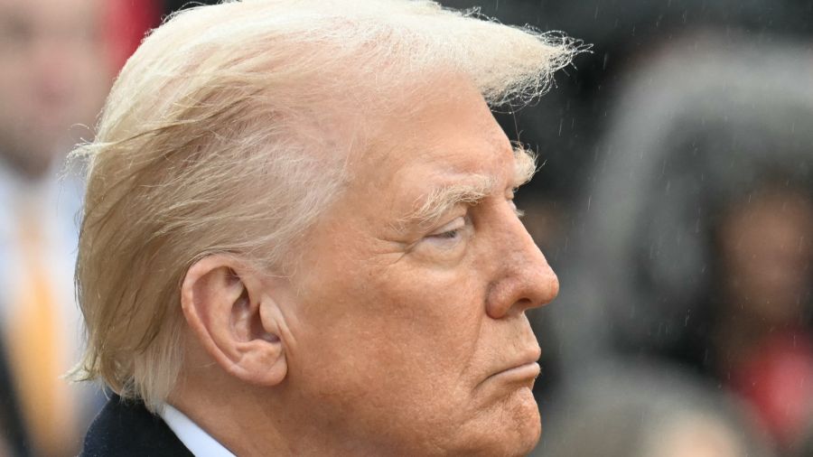 Des expulsions et des grâces: le programme choc promis par Trump dès son investiture