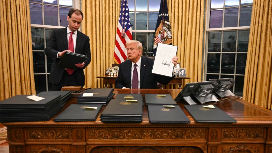 Immigration, climat, Panama: les premières annonces choc de Trump, à peine investi