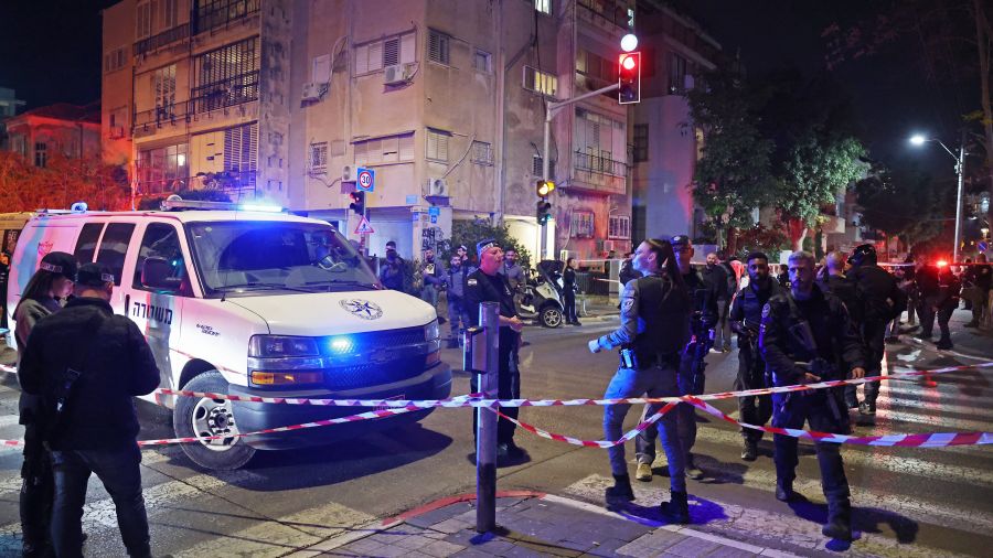 Trois blessés dans une attaque au couteau à Tel-Aviv, l'assaillant tué