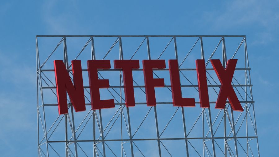 Netflix dépasse les 300 millions d'abonnés et augmente ses prix