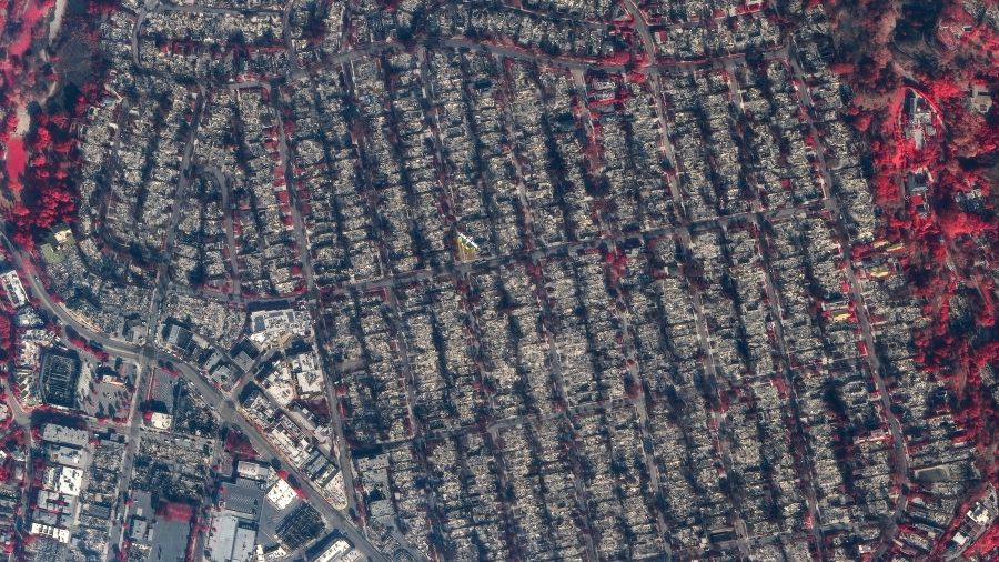 Satellites en orbite: des alliés clés pour lutter contre les incendies de forêt