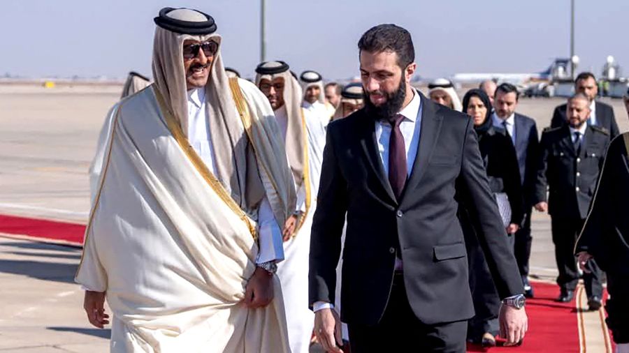 L'émir du Qatar à Damas, première visite d'un chef d'État au nouveau dirigeant syrien
