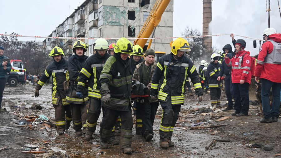 Ukraine: Moscou revendique une nouvelle avancée, quinze morts dans des frappes nocturnes