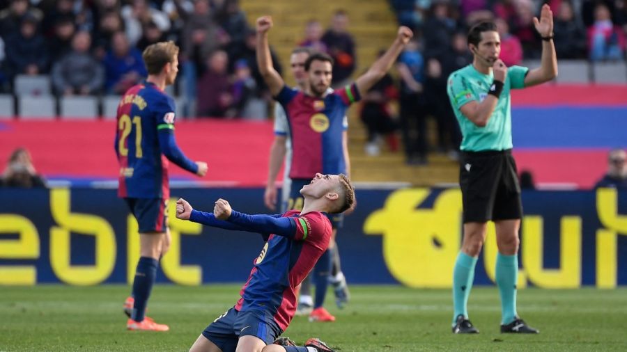 Espagne: le FC Barcelone vient à bout d'Alavés et se relance dans la course au titre