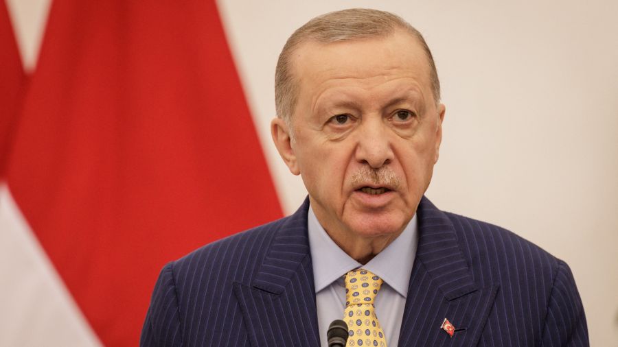 Iran-Israël: Erdogan appelle à \