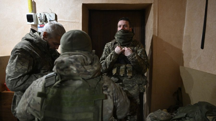 Ukraine: le Royaume-Uni se dit prêt à envoyer des troupes