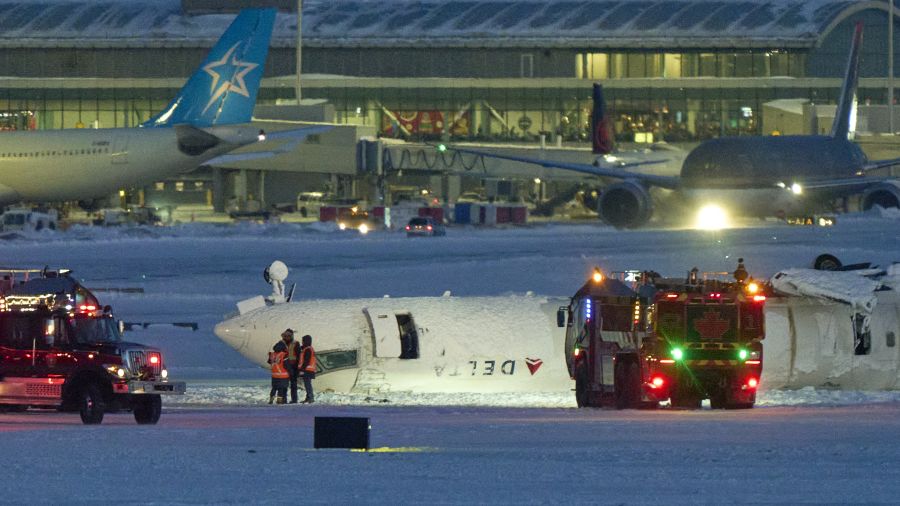 Canada: un avion se retourne à l'atterrissage, 18 blessés