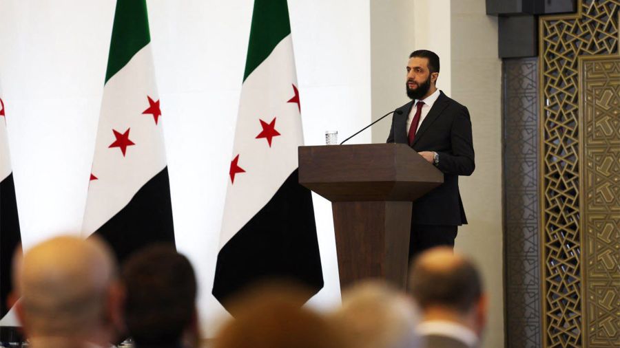 Syrie: la conférence nationale trace les contours du futur État, mais sans rallier les Kurdes