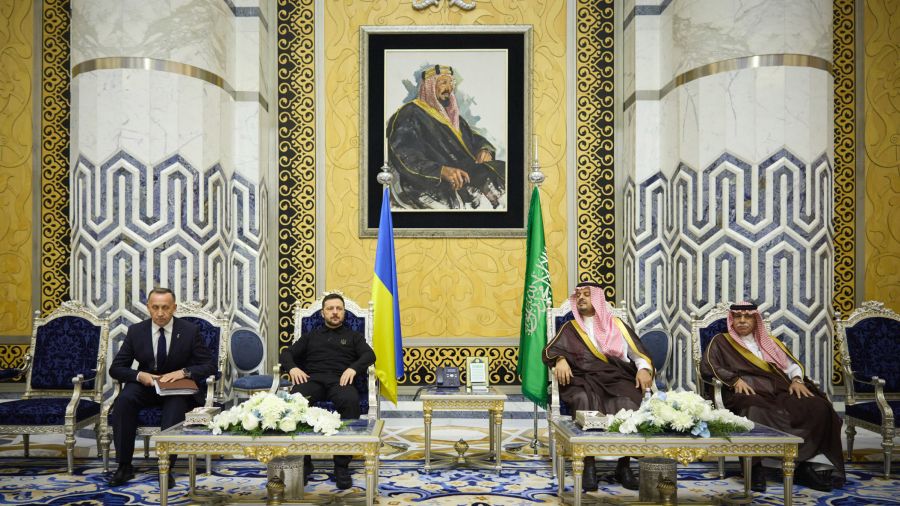 Zelensky et Rubio en Arabie saoudite, l'Ukraine va proposer un cessez-le-feu partiel