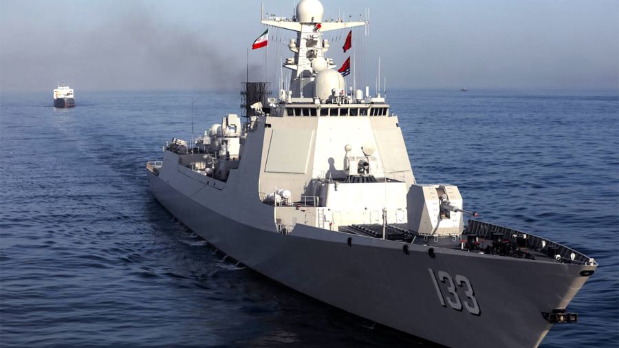 Trump laisse entendre que la Chine a aidé l'Iran à reconstituer son stock d'armement