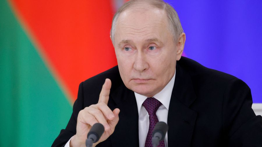 Ukraine: Poutine favorable à une trêve, mais avec des \
