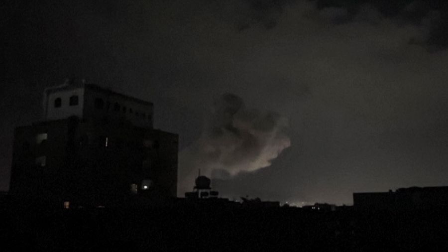 Yémen: les Houthis font état de 12 morts dans des bombardements imputés aux États-Unis