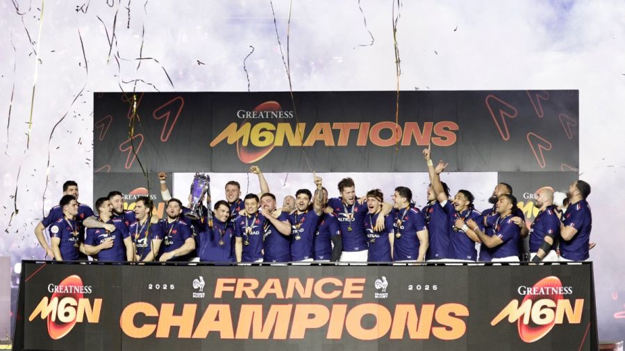 Six nations: le XV de France fait plier l'Ecosse et remporte le Tournoi