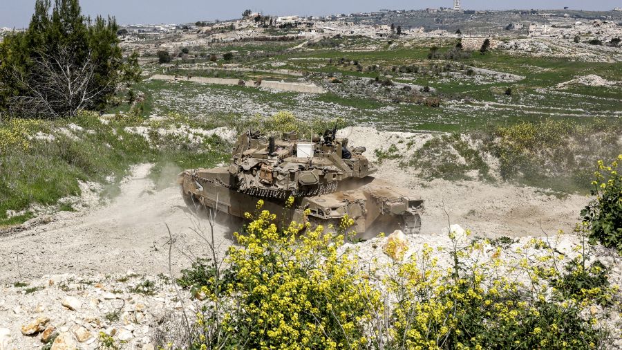 Tirs de roquettes sur Israël: le maire de Metula dénonce la \