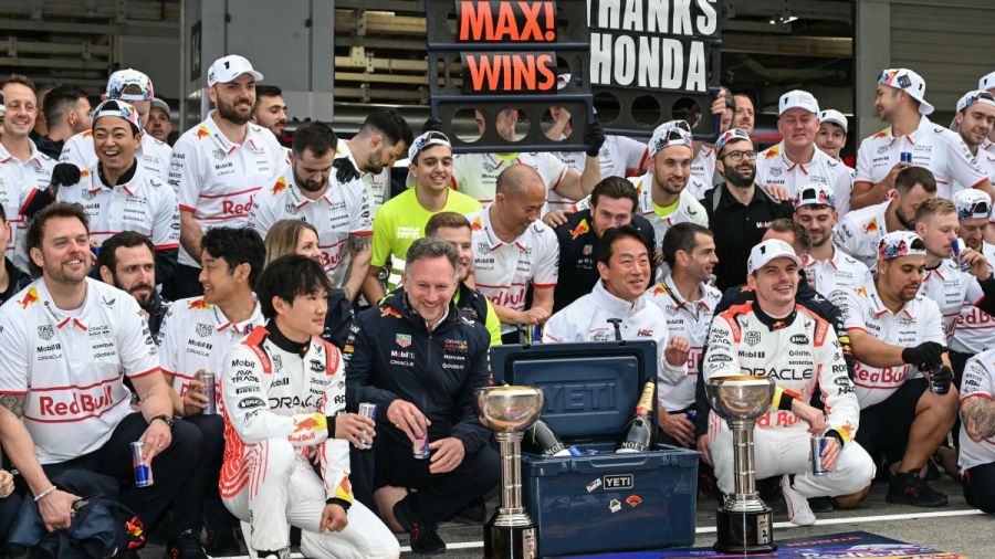 F1: Verstappen (Red Bull) remporte le GP du Japon devant les McLaren
