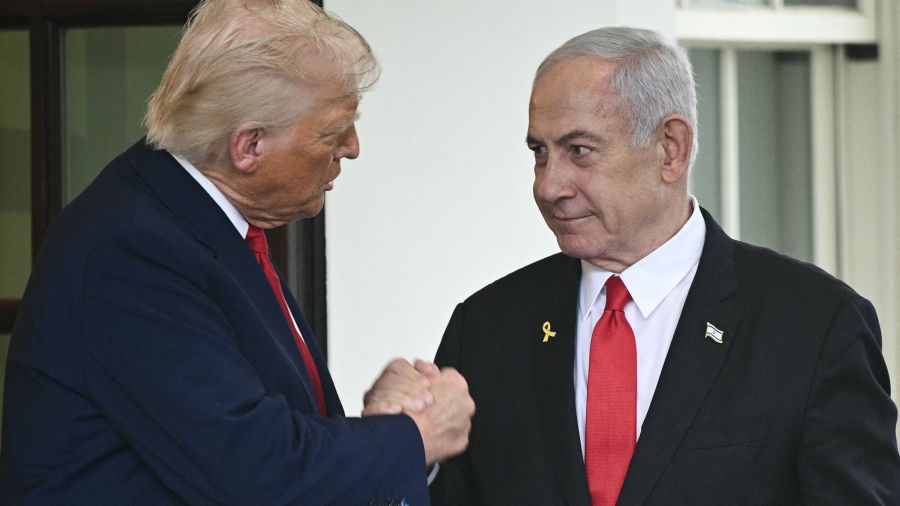 Trump promet une mystérieuse \