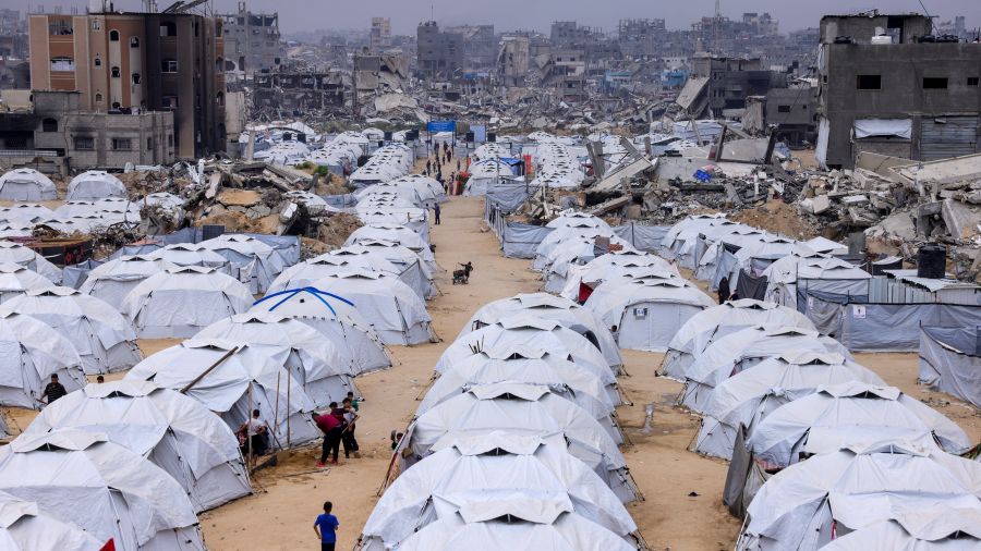 Le ministre israélien de la Défense affirme que l'armée s'empare de « vastes secteurs » de Gaza