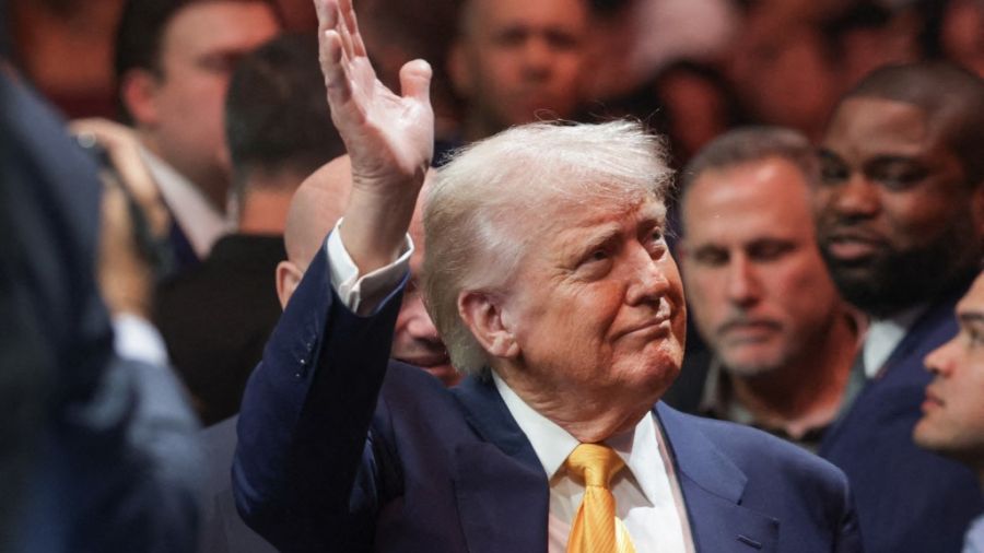 Droits de douane: Trump avertit qu'aucun pays n'est \