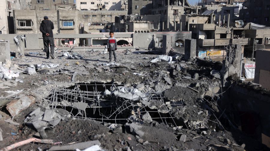 Gaza: Macron dit à Abbas qu'il faut \