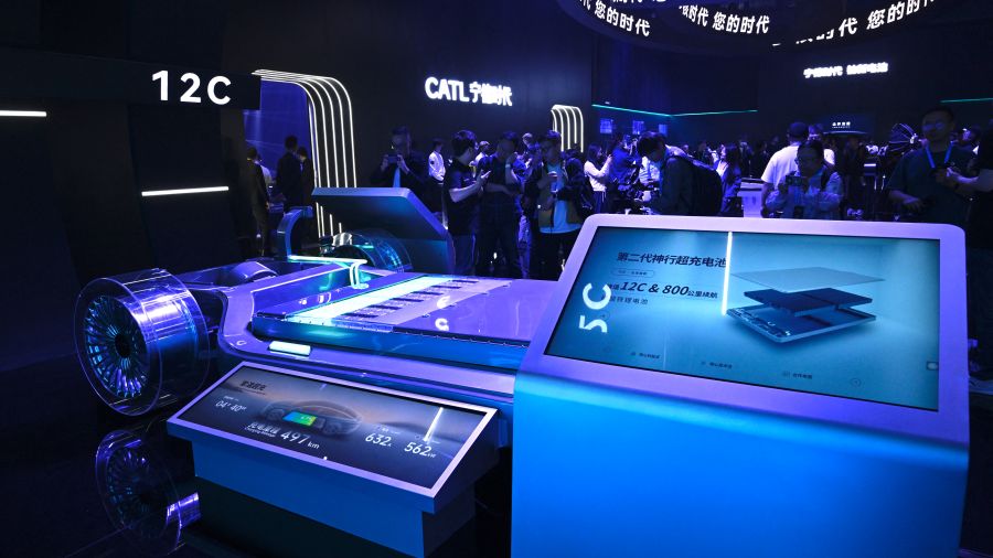 CATL va lancer une batterie au sodium pour voitures électriques