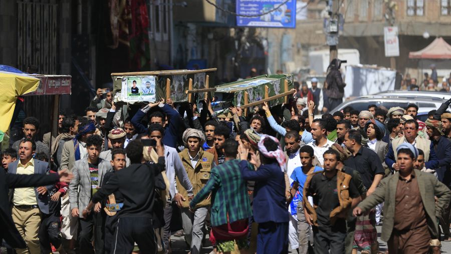 Au Yémen, les bombardements américains alimentent la propagande des rebelles houthis