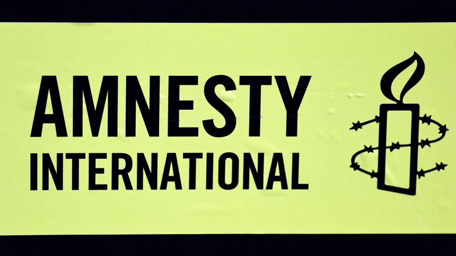 Interdite en Russie, Amnesty International promet de «continuer son travail»