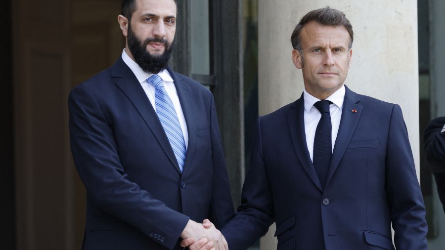 Macron accueille le président syrien pour lui demander de protéger \