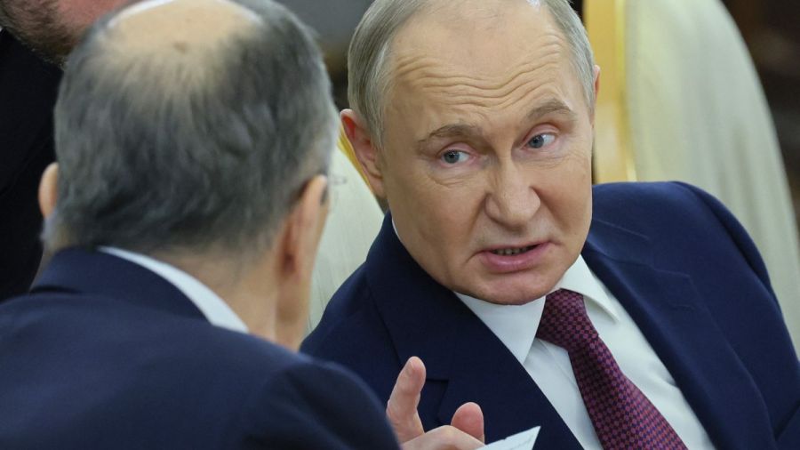 Ukraine: la trêve de trois jours ordonnée par Poutine entre en vigueur