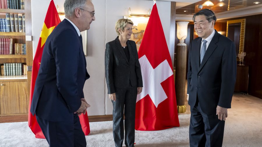 États-Unis/Chine: discussions à Genève pour désamorcer les tensions commerciales
