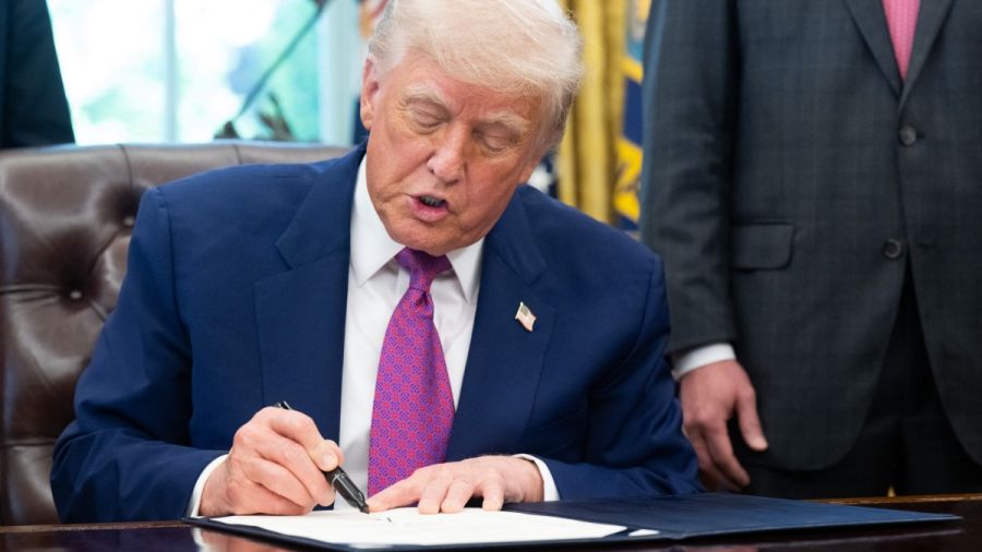 Donald Trump annonce un décret pour faire baisser les prix des médicaments aux Etats-Unis