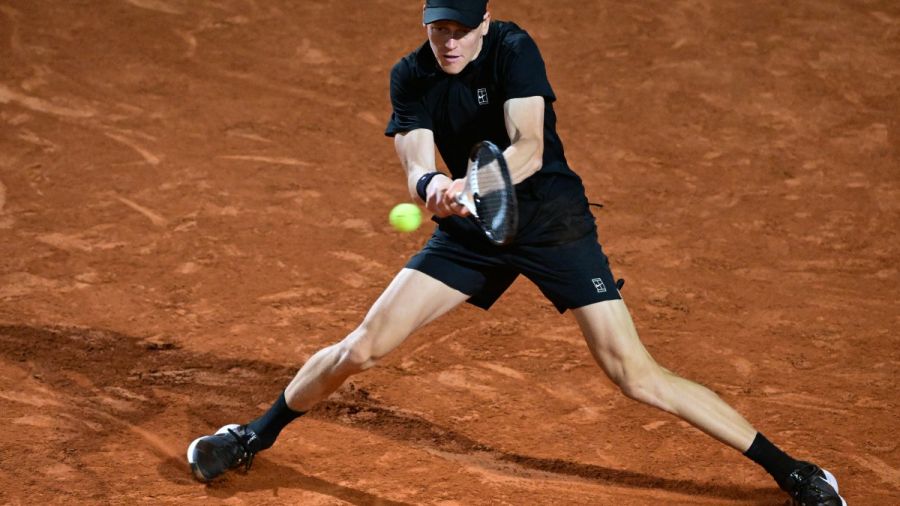 Tennis: premier test réussi pour Sinner, l'Italie au zénith malgré la pluie