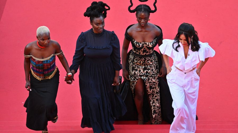 «Promis le ciel» à Cannes: femmes ivoiriennes migrantes entre espoir et survie