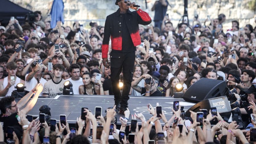 Le rappeur Werenoi, idole discrète, meurt à 31 ans