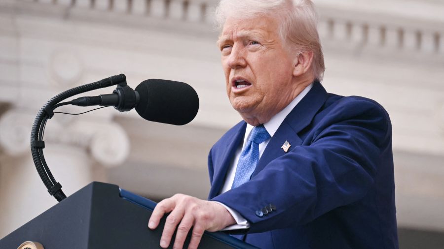 Trump promet d'envoyer plus d'armes «défensives» à l'Ukraine