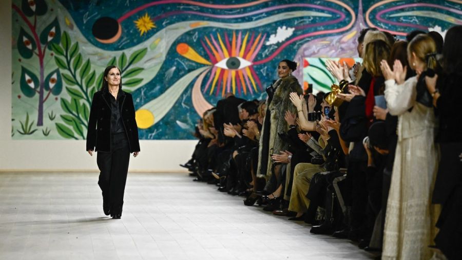 Dior: Jonathan Anderson nommé directeur artistique des collections