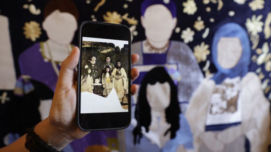 Au Maroc, neuf femmes, une aiguille: broder l’avenir ensemble