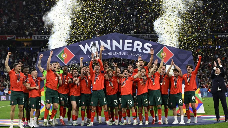 Ligue des nations: Nuno Mendes porte le Portugal de CR7 au sommet en renversant l'Espagne