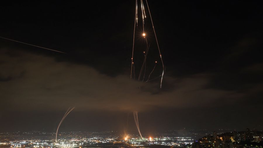 Trump évoque des «négociations» avec l’Iran, Téhéran nie et vise de nouveau Israël
