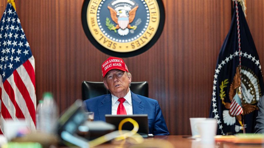 Trump qualifie de «très faible» la riposte de l'Iran contre une base américaine