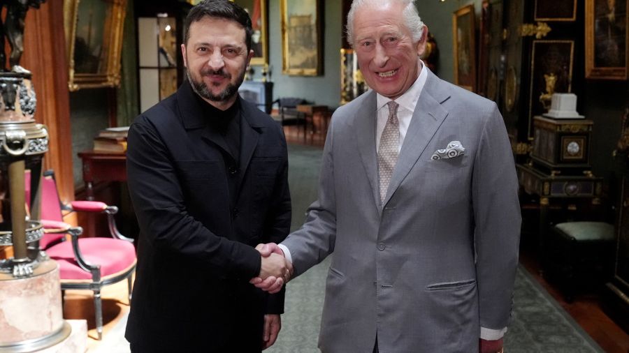 Volodymyr Zelensky reçu par le roi Charles III