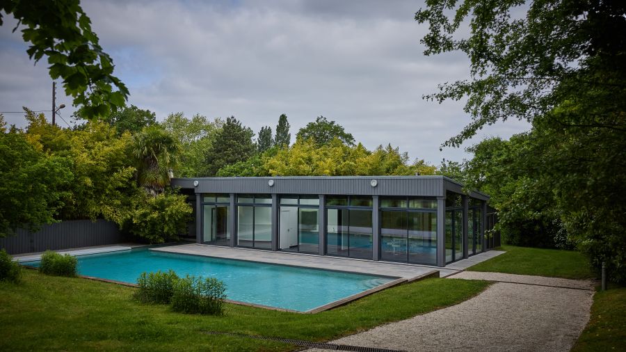 Karl Lagerfeld: sa villa secrète mise aux enchères notariales