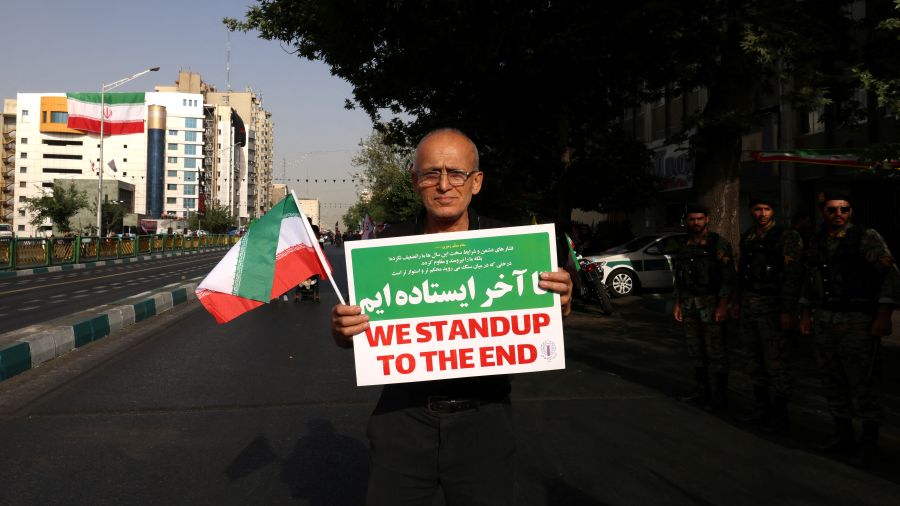 Transport aérien: l'Iran autorise de nouveau le survol de son territoire