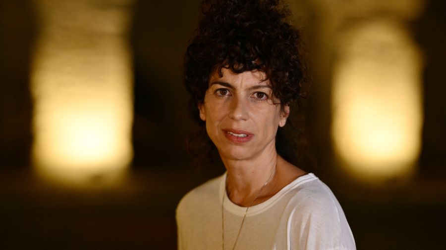 Neuf nuits, mille visages: l’univers de Freitas en ouverture du Festival d’Avignon