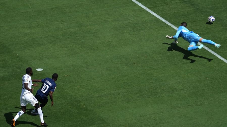 Mondial des clubs: le PSG se balade contre le Real Madrid et va en finale
