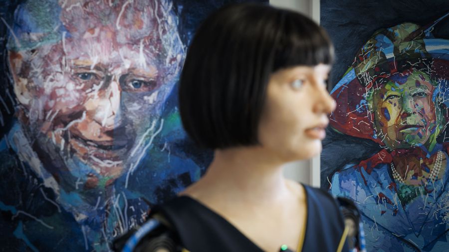 Ai-Da, le robot peintre qui ne veut remplacer personne